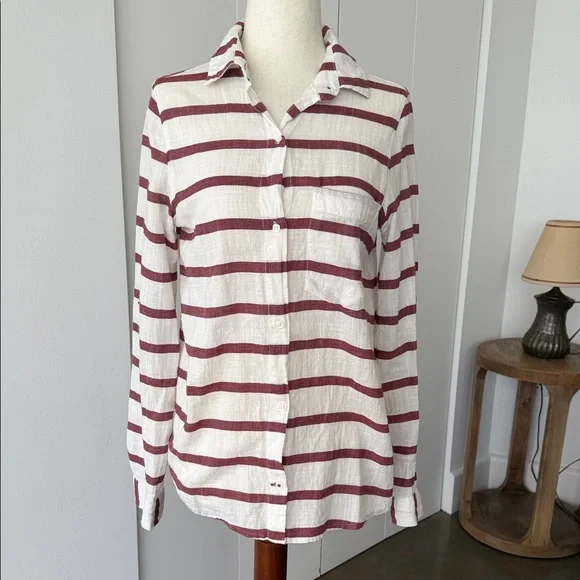 Zara White and Red Striped Button Down Shirt - Picture 1 of 5